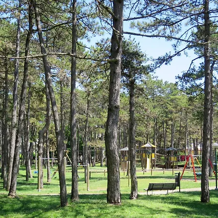 Parco Hemingway-23 By Interhome *
