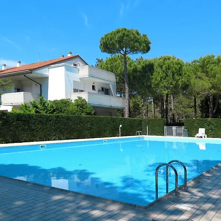 Parco Hemingway-23 By Interhome דירה *